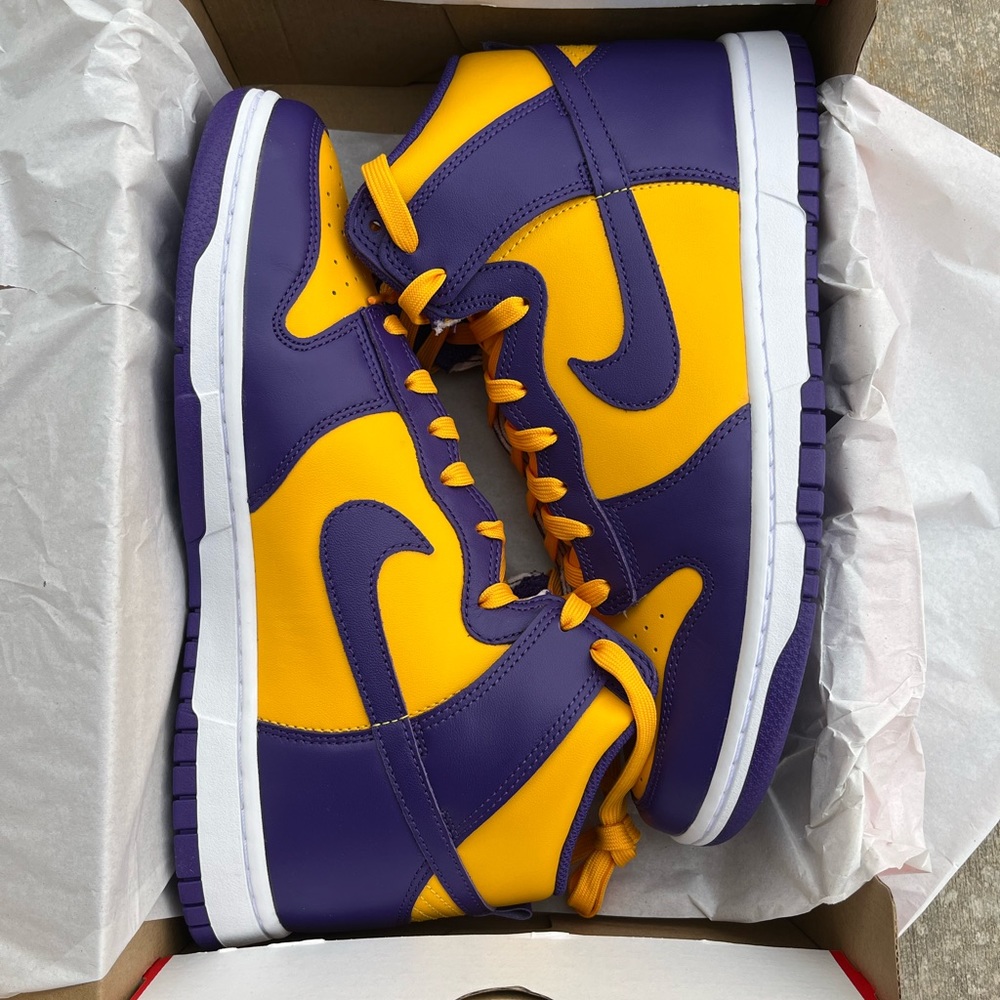 Nike Dunk High Retro